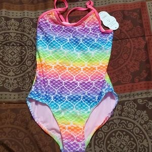 Bathing suite for girls size 7/8